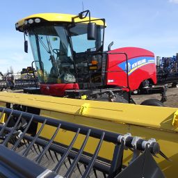 CNH-JD SPEEDROWER Swather