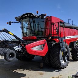 MASSEY-JD 9565 COMBINE