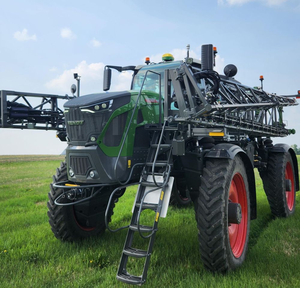 AGCO-JD Rogator 932-937 SERIES